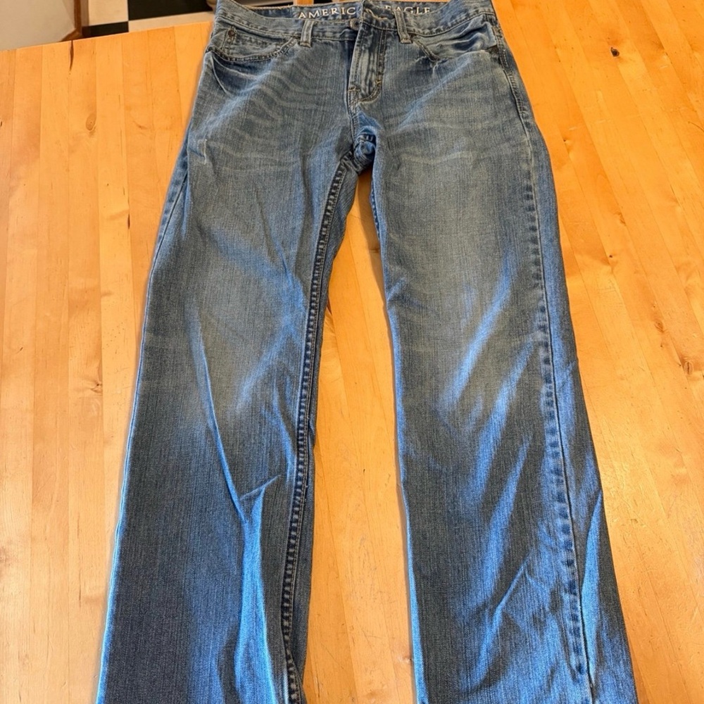 American Eagle Outfitters Men’s Medium Blue Straight Jeans